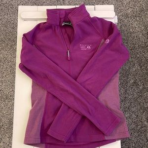 Xs women’s pullover mountain hardwear fleece